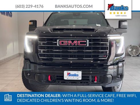 Certified 2025 GMC Sierra 2500 AT4 AWD/4WD image 3