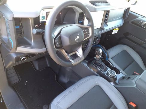 New 2024 Ford Bronco Black Diamond image 4