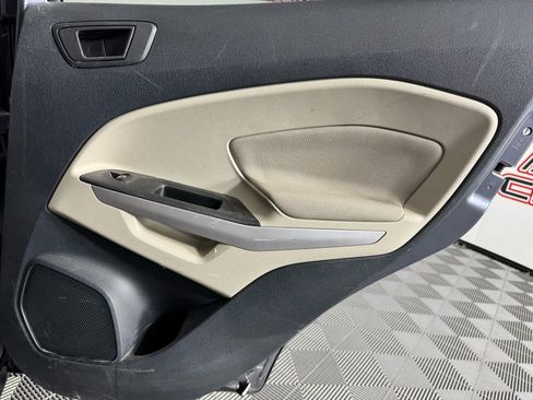 Used 2021 Ford EcoSport S image 37