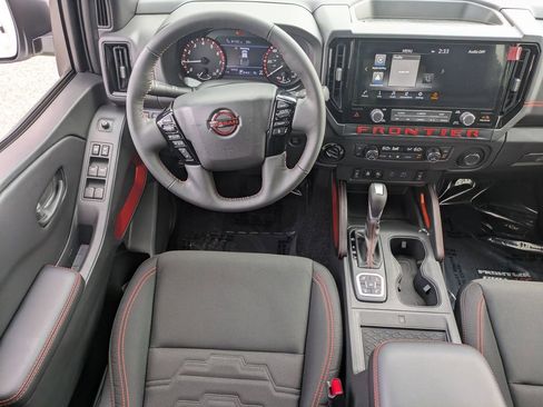 New 2026 Nissan Frontier PRO-4X w/ Pro-4x Convenience Package image 17