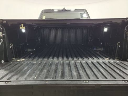 Used 2022 Toyota Tundra Limited w/ TRD Off-Road Package AWD/4WD image 10