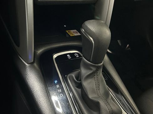 Used 2023 Toyota Corolla Cross LE w/ Moonroof Package FWD image 24