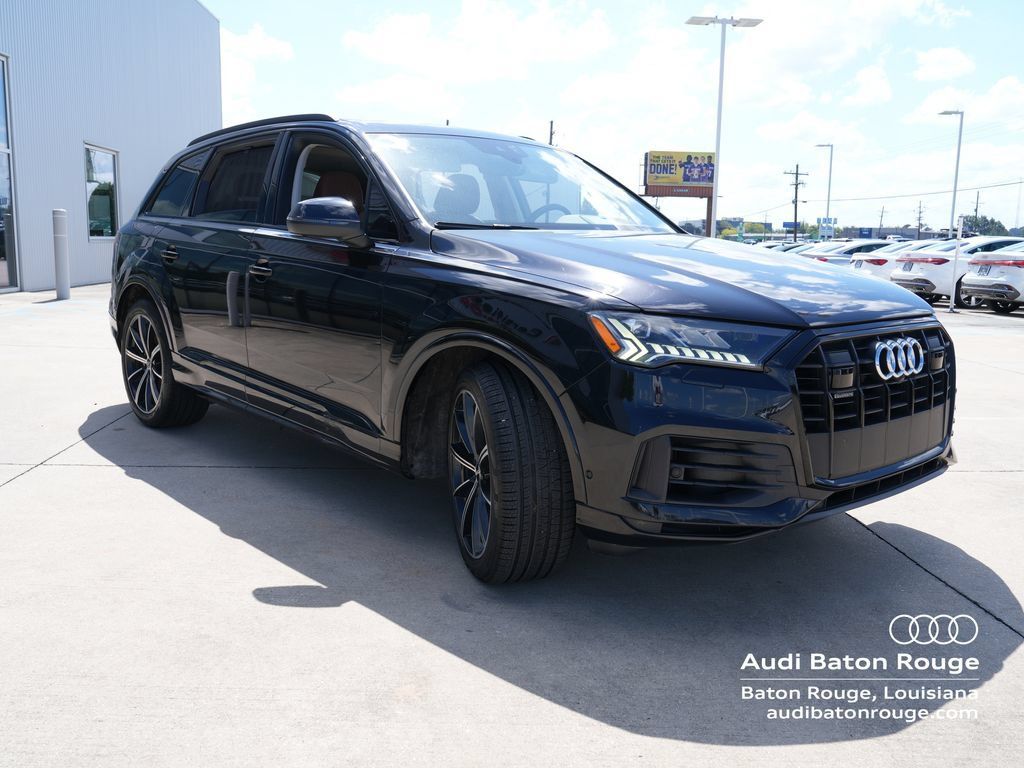 Used 2020 Audi Q7 3.0T Prestige w/ Prestige Package AWD/4WD image 7