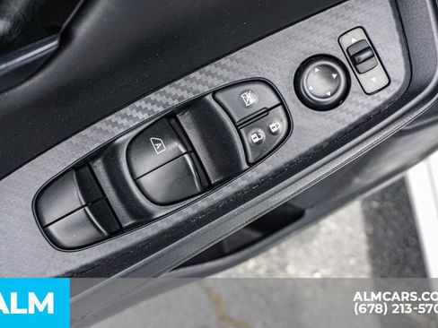 Used 2025 Nissan Sentra S FWD image 46
