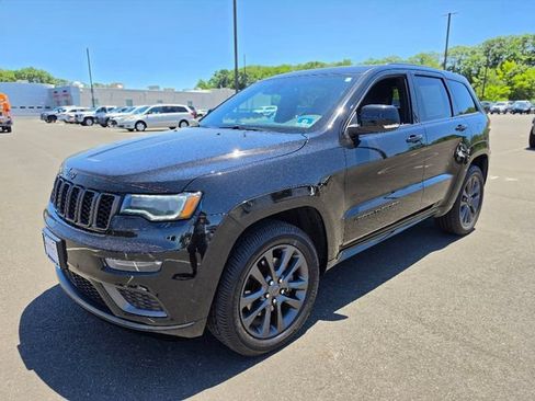 Used 2019 Jeep Grand Cherokee High Altitude AWD/4WD image 3