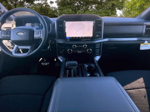 New 2026 Ford F150 XLT w/ FX4 Off-Road Package image 5
