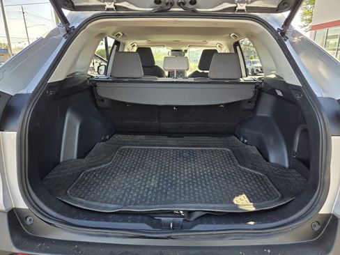 Used 2019 Toyota RAV4 XLE image 28