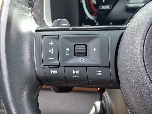 Certified 2023 Nissan Pathfinder Platinum AWD/4WD image 20