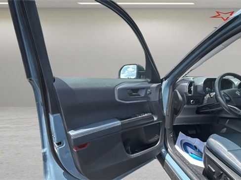 Used 2023 Ford Bronco Sport Outer Banks w/ Tech Package image 21