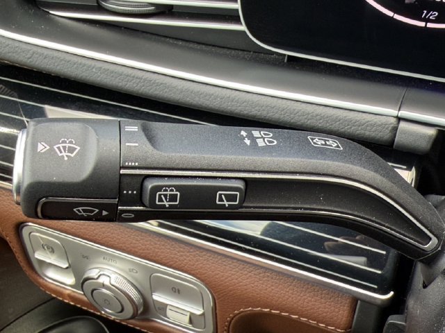 Used 2025 Mercedes-Benz GLS 450 4MATIC image 19