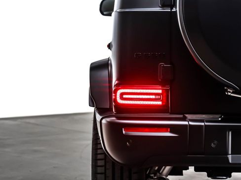 Used 2025 Mercedes-Benz G 550 image 15