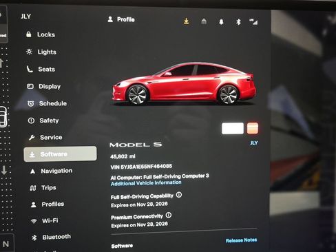 Used 2022 Tesla Model S AWD/4WD image 17
