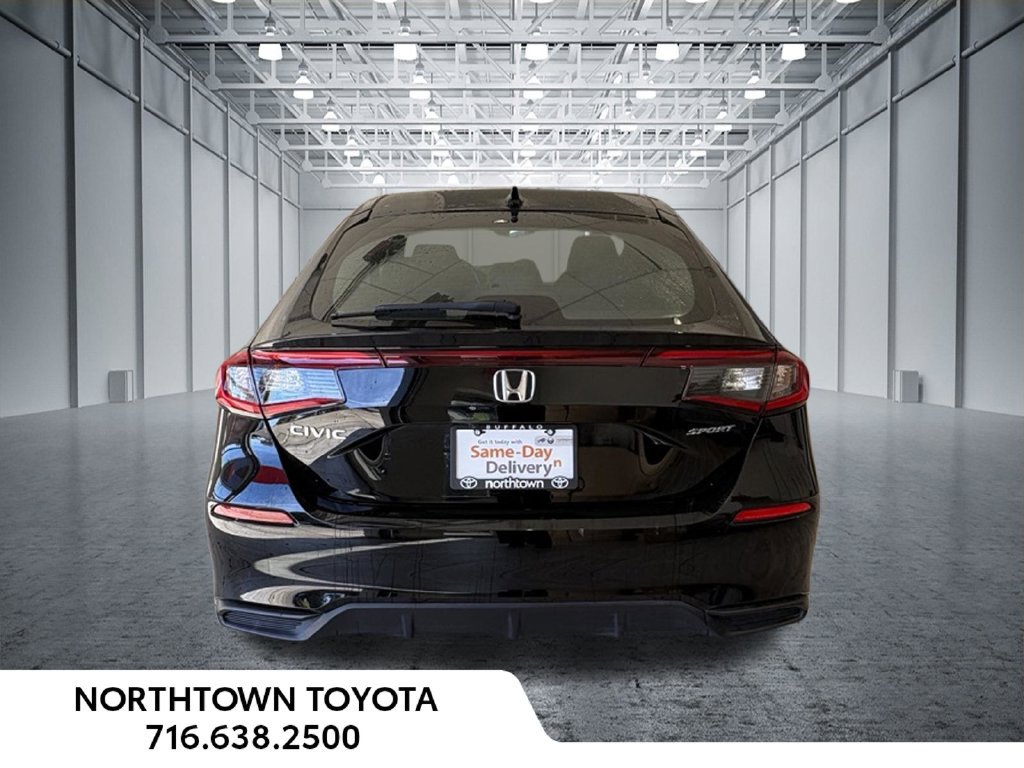 Used 2024 Honda Civic Sport image 8