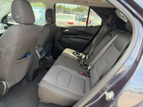 Used 2019 Chevrolet Equinox LT w/ Sun & Navigation Package FWD image 15