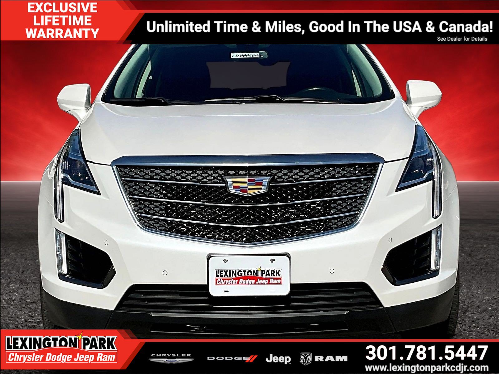 Used 2018 Cadillac XT5 Luxury w/ LPO, Black Ice Package AWD/4WD image 2