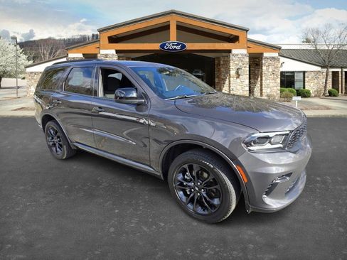 Used 2025 Dodge Durango GT w/ Blacktop Package image 3