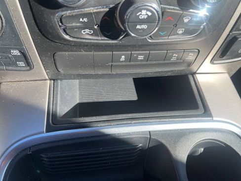 Used 2017 RAM 1500 Big Horn image 33