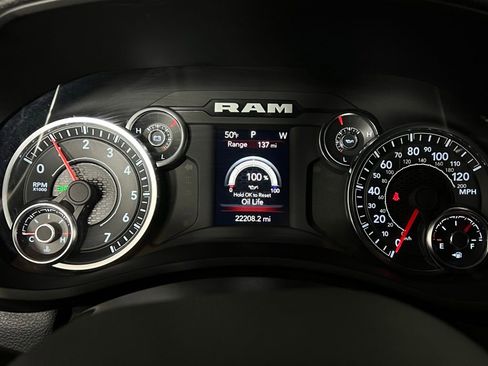Used 2024 RAM 2500 Big Horn w/ Sport Appearance Package image 14