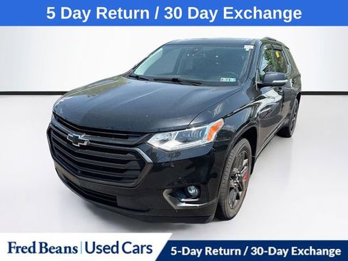 Used 2021 Chevrolet Traverse Premier w/ Redline Edition AWD/4WD image 3