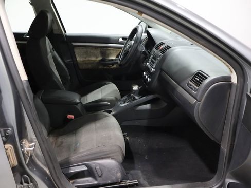 Used 2010 Volkswagen Jetta S image 22