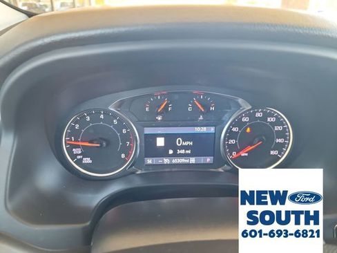 Used 2023 GMC Acadia SLT image 18