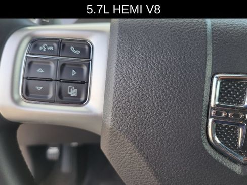 Used 2014 Dodge Challenger R/T RWD image 18