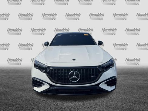 Used 2026 Mercedes-Benz E 53 AMG e 4MATIC Sedan image 3