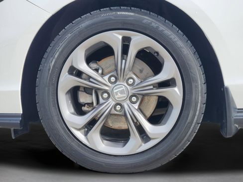 Used 2023 Honda Accord EX image 12