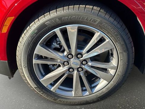 New 2026 Cadillac XT5 Premium Luxury w/ Driver Assist Package AWD/4WD image 9