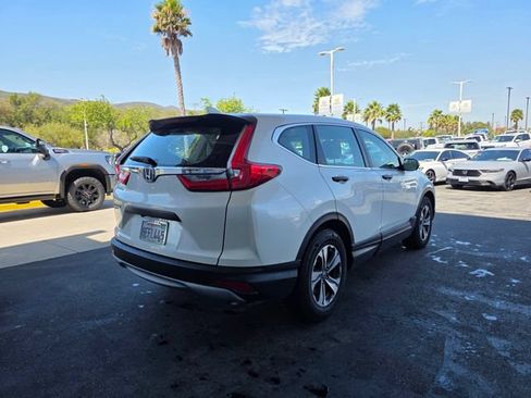 Used 2018 Honda CR-V LX image 7