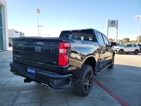 Used 2022 Chevrolet Silverado 1500 LT Trail Boss w/ Safety Package image 7