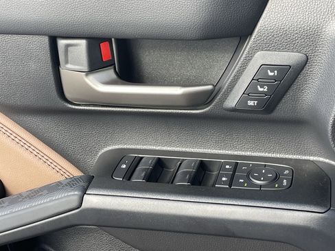 New 2026 Toyota 4Runner Limited AWD/4WD image 16