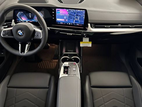 Used 2026 BMW X2 xDrive28i w/ Technology Package AWD/4WD image 17