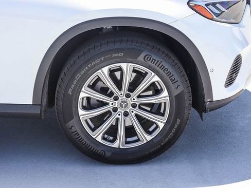 Used 2025 Mercedes-Benz GLC 300 image 10