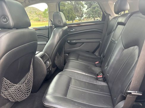 Used 2016 Cadillac SRX Luxury image 15