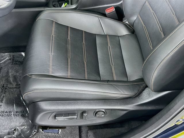 Used 2025 Honda CR-V Sport Touring image 19