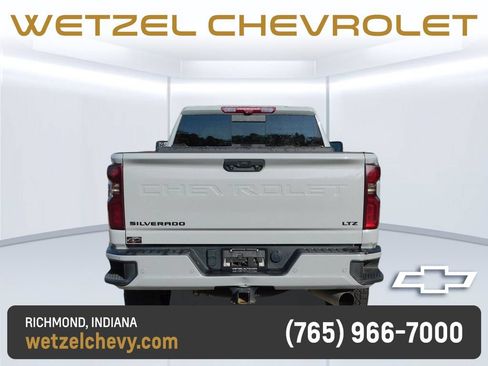 Used 2024 Chevrolet Silverado 2500 LTZ w/ LTZ Plus Package AWD/4WD image 4