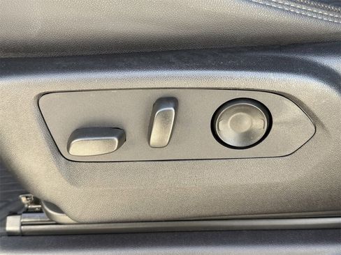 Certified 2024 Chevrolet Silverado 2500 High Country w/ High Country Premium Package image 28