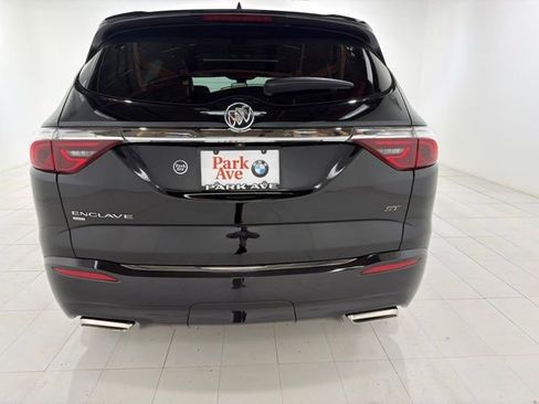 Used 2024 Buick Enclave Essence w/ Experience Buick Package AWD/4WD image 4