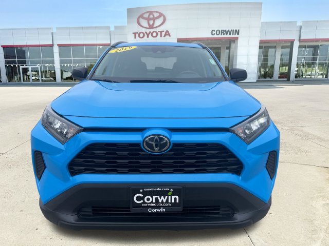 Used 2019 Toyota RAV4 LE AWD/4WD image 8