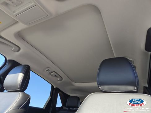 New 2026 Ford Escape Platinum w/ Premium Technology Package image 7