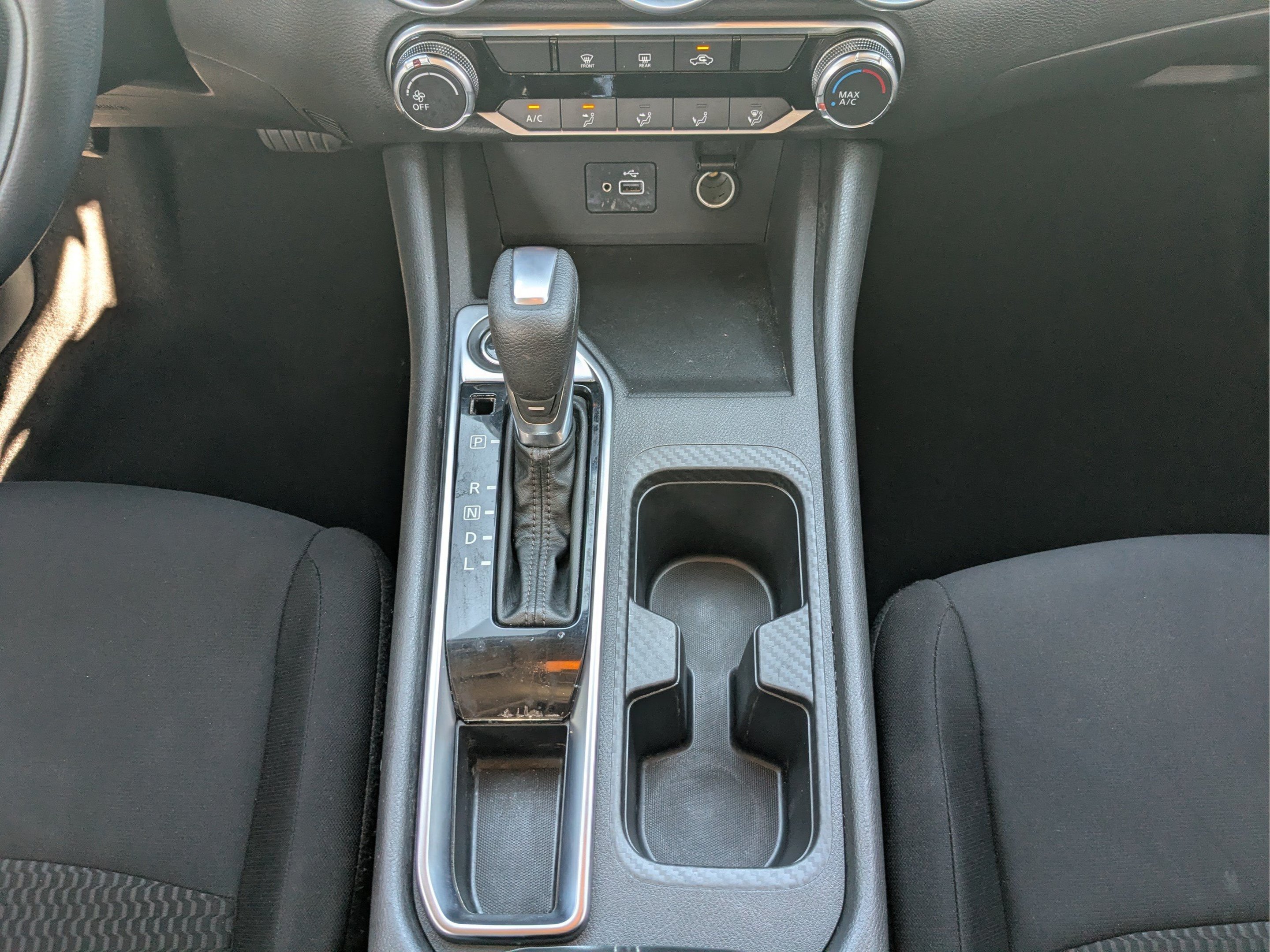 Used 2020 Nissan Sentra S w/ Trunk Package FWD image 12
