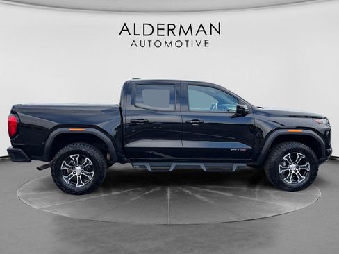 Used 2023 GMC Canyon AT4 w/ AT4 Premium Package AWD/4WD image 7