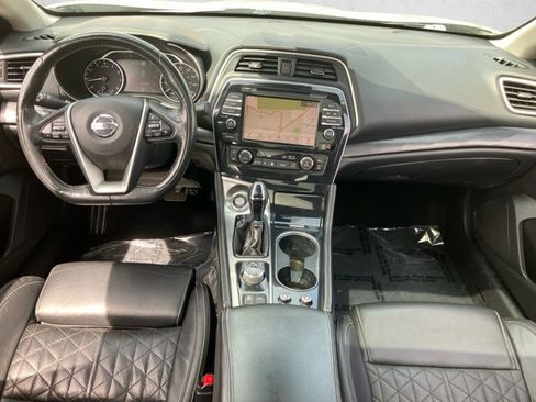 Used 2020 Nissan Maxima Platinum w/ Sport Mat Group FWD image 19