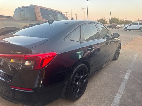 Used 2022 Honda Civic Sport image 5