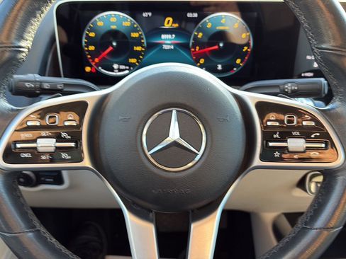 Used 2020 Mercedes-Benz GLB 250 4MATIC image 26