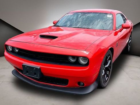 Used 2022 Dodge Challenger GT w/ Plus Package RWD image 1