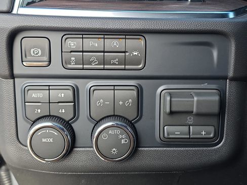 New 2026 Chevrolet Tahoe LS w/ Max Trailering Package image 25