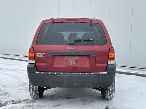 Used 2007 Ford Escape XLS image 4