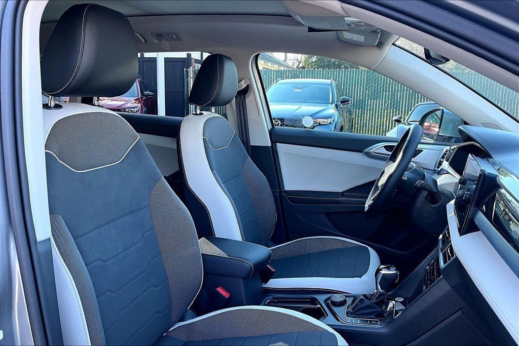 New 2026 Volkswagen Taos SE AWD/4WD image 6